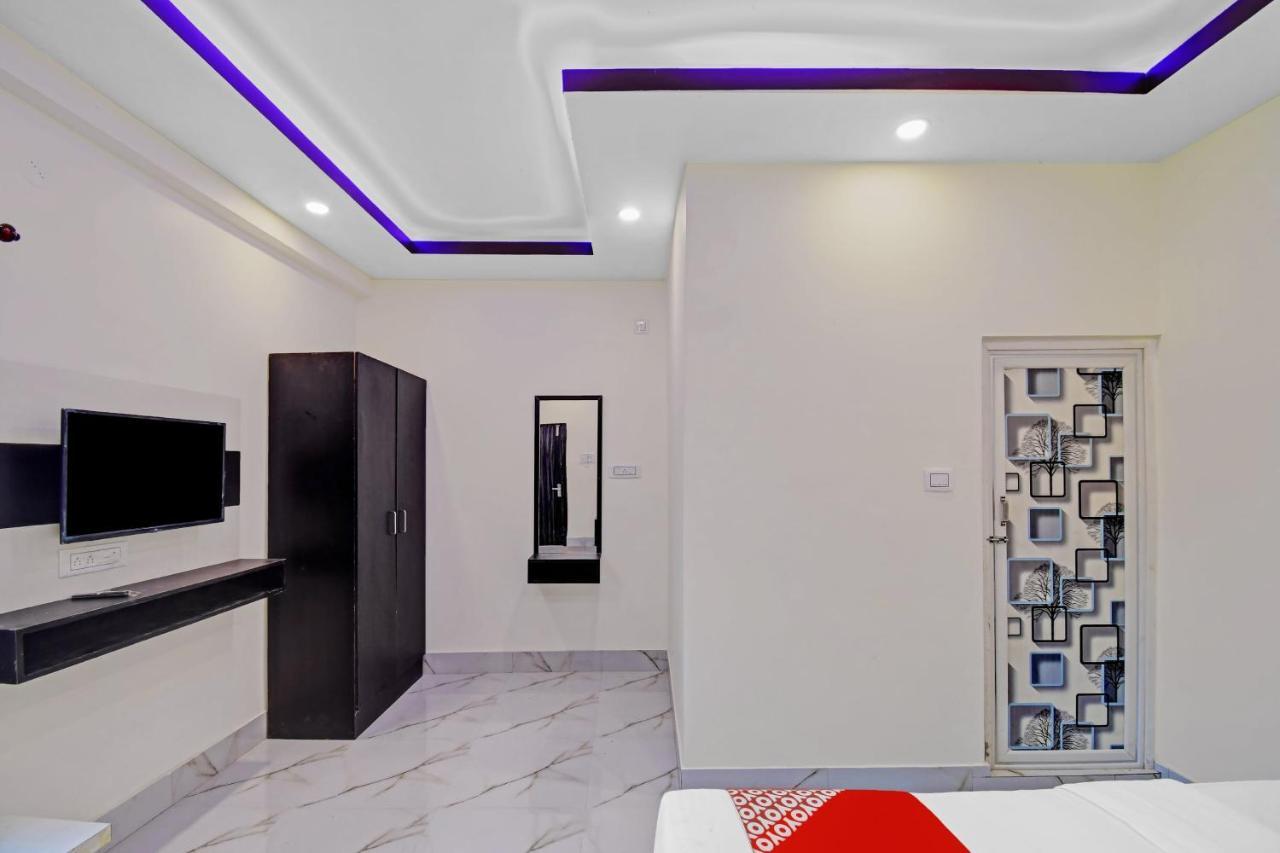 Oyo 86602 Hotel Dream Palace Kalkuta Zewnętrze zdjęcie