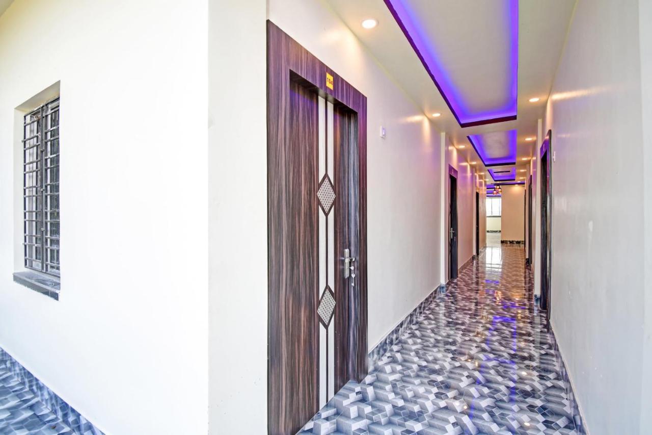 Oyo 86602 Hotel Dream Palace Kalkuta Zewnętrze zdjęcie